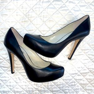 BCBGENERATION Black Pumps Heels Size 8